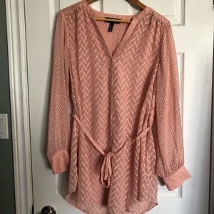 Love & Legend belted top SZ 16 peach